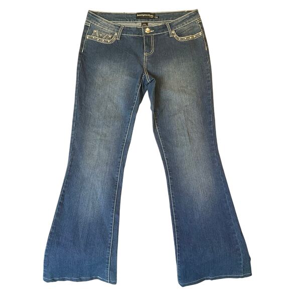 Twentyone Black By Rue21 Women Flared Jeans size 9/10R Blue Mid Rise Stretch - Picture 1 of 11
